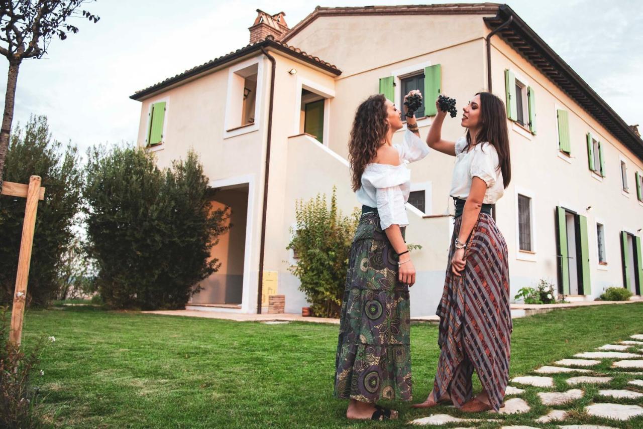 Recchi Franceschini Bike Hotel Last - Minute - Availability Montalto delle Marche Exterior photo