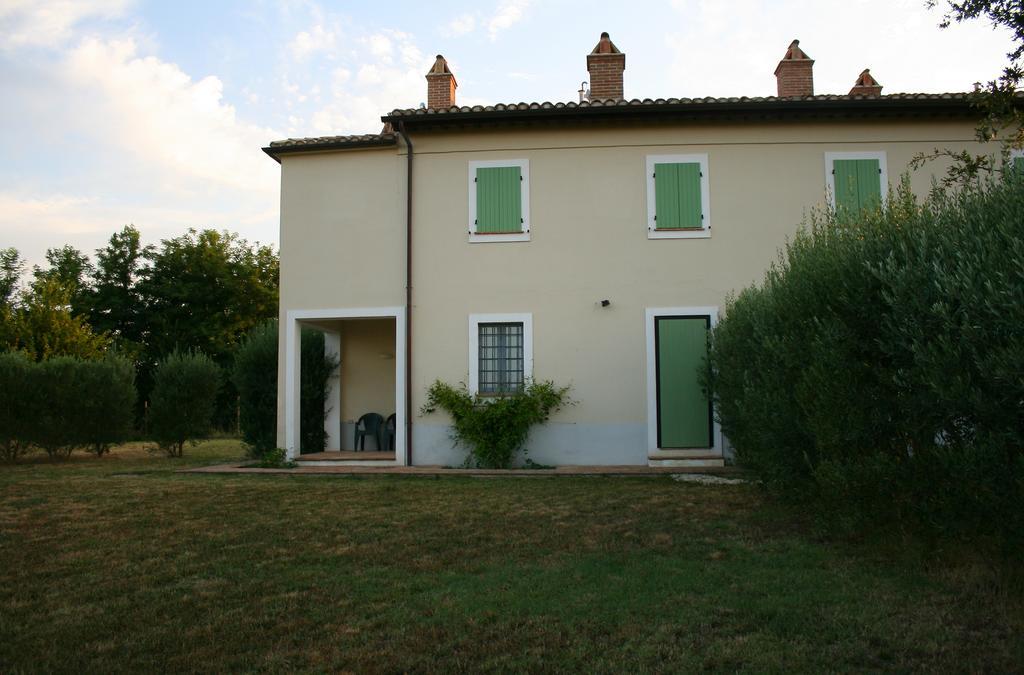 Recchi Franceschini Bike Hotel Last - Minute - Availability Montalto delle Marche Exterior photo